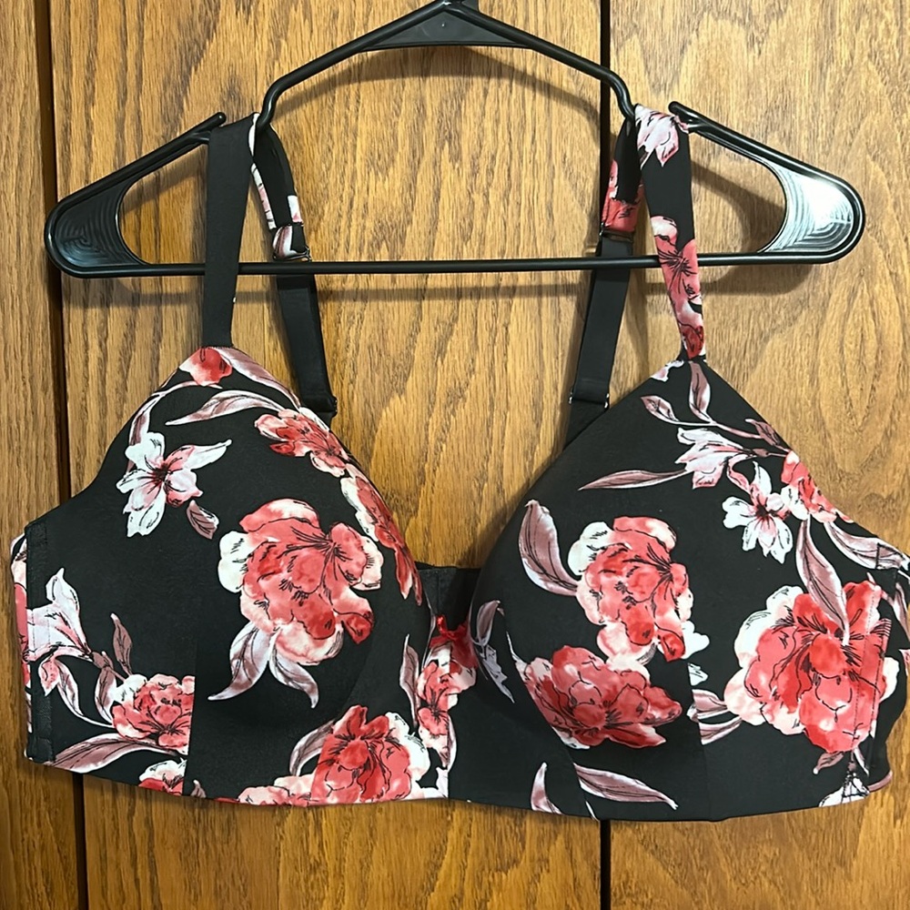 Cacique by Lane Bryant sz 44D bra